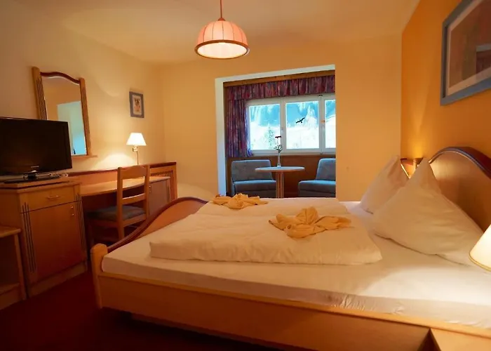 Hotel Tauernhof 4*
